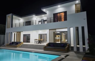 NGAPAROU : Villa contemporaine à vendre (2021)