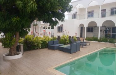 NGAPAROU : Villa à louer 4 chambres