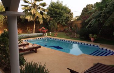 NGAPAROU : Belle maison à vendre piscine
