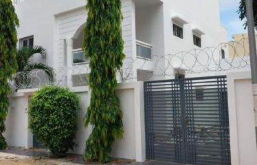 DAKAR CITE KEUR GORGUI : Villa à vendre en R+2
