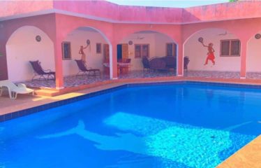 WARANG : Maison à vendre avec 2 chambres piscine et studio independant