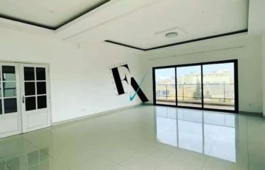 DAKAR ALMADIES : Appartement à louer de très haut standing F5