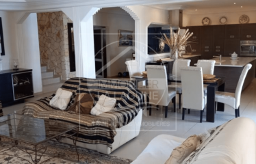 SOMONE : Superbe villa à vendre vue sur La Lagune 6 chambres