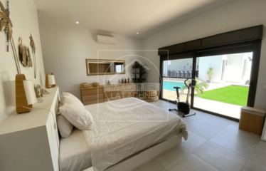 NGAPAROU : Villa neuve contemporaine à vendre 4 chambres