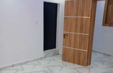 DAKAR ALMADIES : Appartement F4 dans un immeuble à vendre