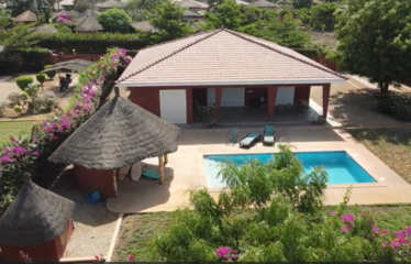 SALY : Villa afro-contemporaine 3 chambres avec piscine à vendre