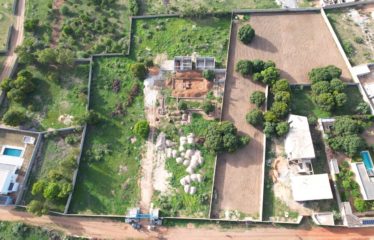NGAPAROU : Beau terrain à vendre 1578M² clôturé et viabilisé
