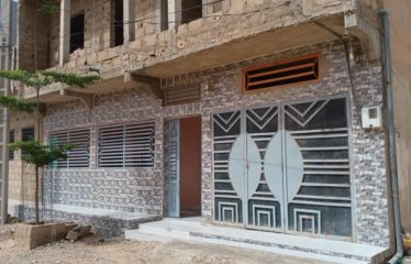 DAKAR KEUR MASSAR : Maison à vendre en titre foncier