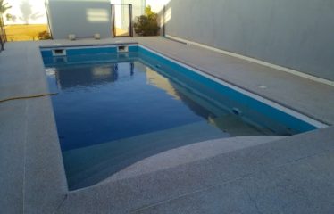 NGUERIGNE : Villa 3 chambres avec piscine à vendre