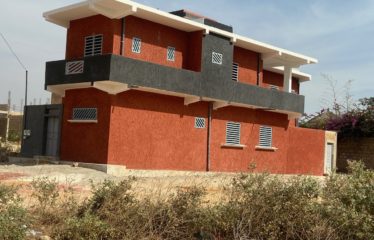 NGAPAROU : Villa neuve à vendre 260M² habitable sur 147M² de terrain