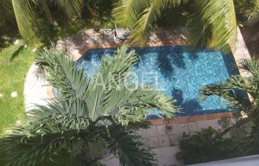 DAKAR ALMADIES : Bel appartement avec piscine à louer