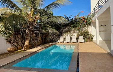 SOMONE : Belle villa contemporaine à vendre avec piscine