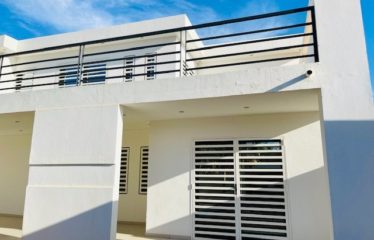 SOMONE : Belle villa contemporaine à vendre avec piscine