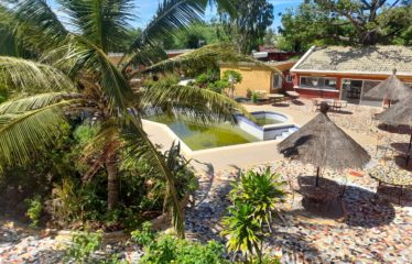 MBODIENE : Magnifique hôtel/restaurant au bord de la lagune à vendre