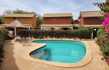 NGAPAROU : Villa R+1 en résidence à vendre