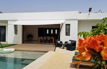 SALY : Villa contemporaine (bail) 3 chambres avec piscine à vendre