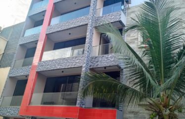 DAKAR GOLF SUD : Immeuble a vendre