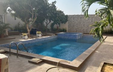 SOMONE : Belle villa de 7 chambres avec piscine à louer